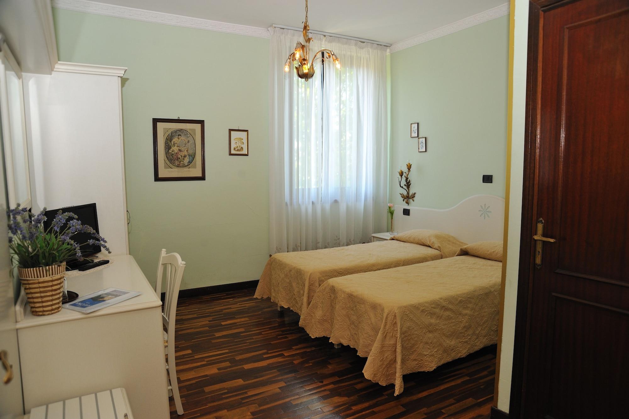 Hotel Savona มอนเตกาตินี แตร์เม ภายนอก รูปภาพ