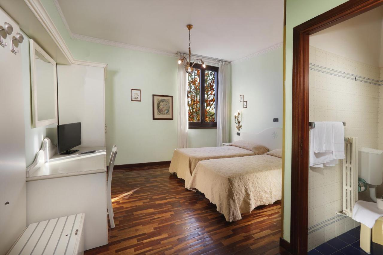 Hotel Savona มอนเตกาตินี แตร์เม ภายนอก รูปภาพ