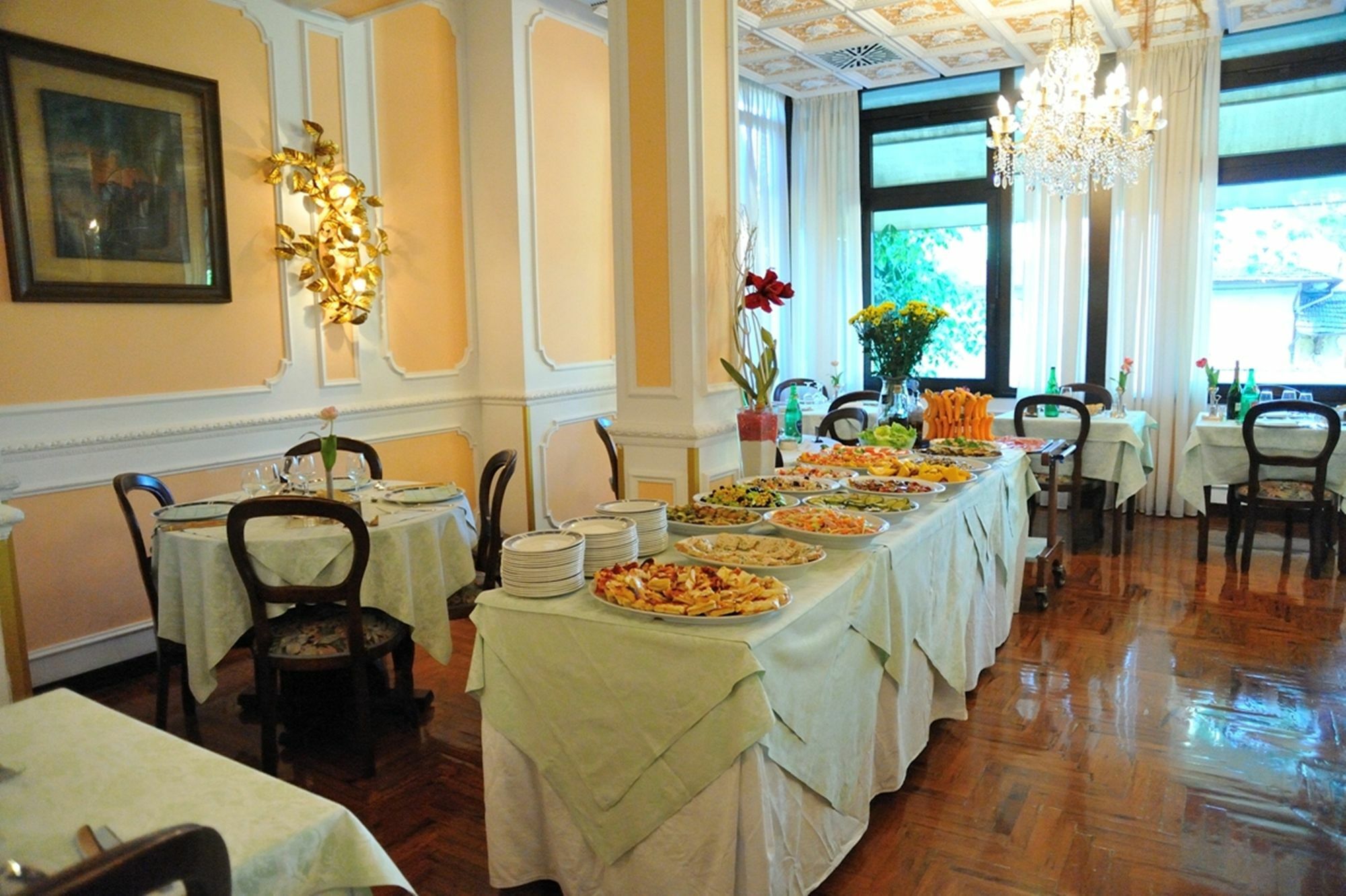 Hotel Savona มอนเตกาตินี แตร์เม ภายนอก รูปภาพ