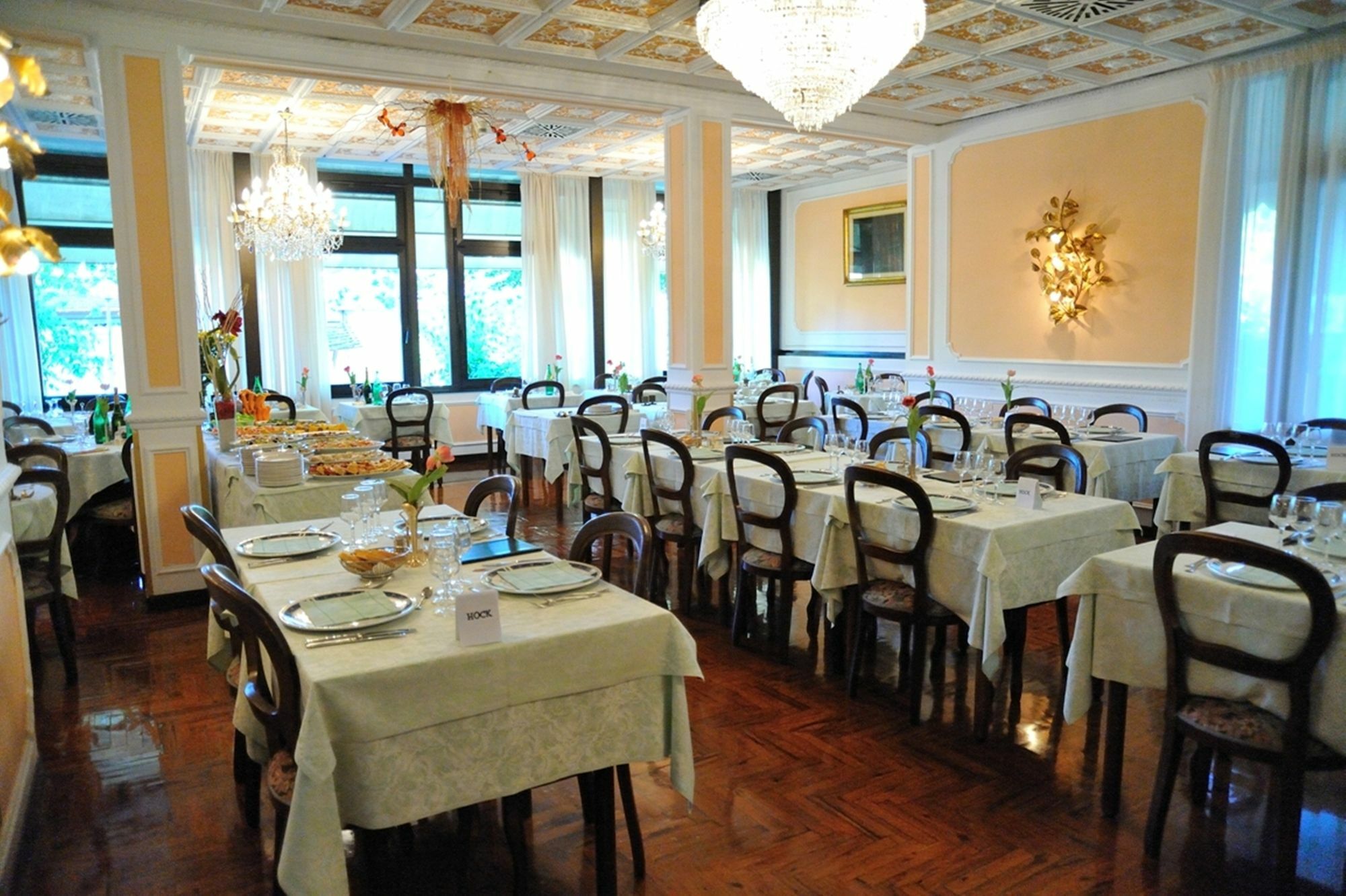 Hotel Savona มอนเตกาตินี แตร์เม ภายนอก รูปภาพ