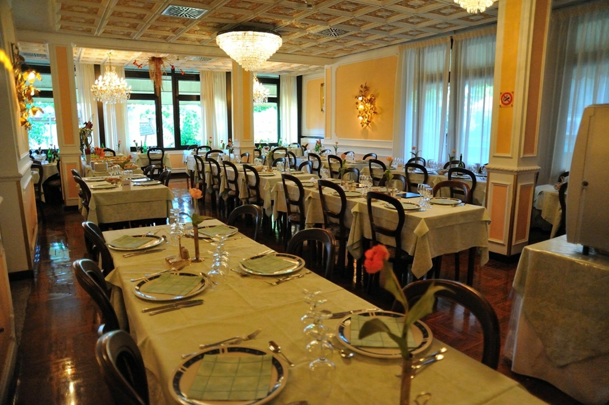 Hotel Savona มอนเตกาตินี แตร์เม ภายนอก รูปภาพ
